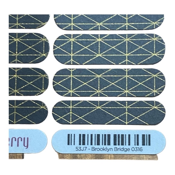 Jamberry nail wraps “Brooklyn Bridge” - Picture 6 of 10